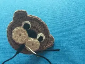 Crochet sea otter face with mouth