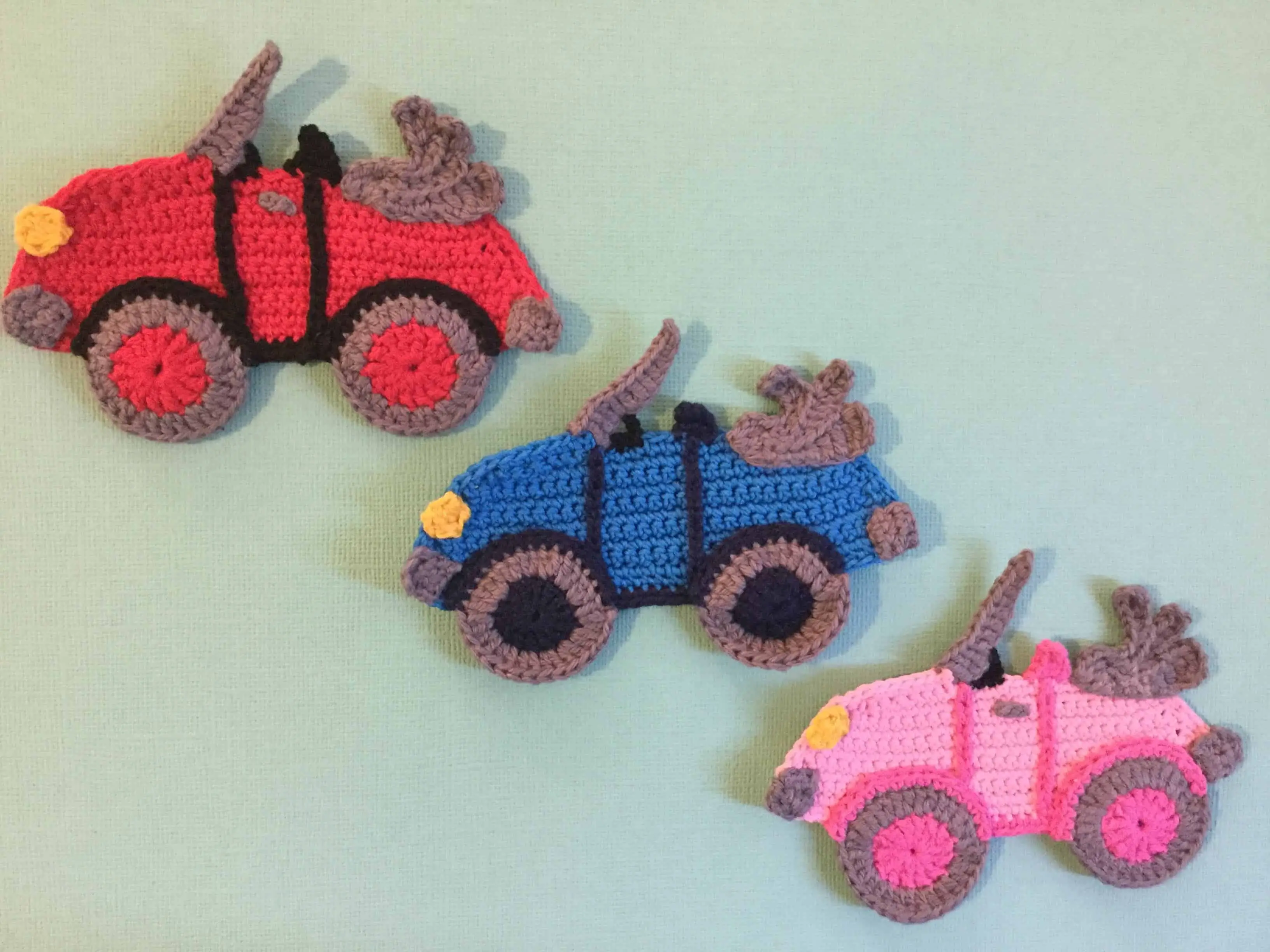 Convertible crochet car group landscape