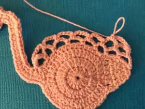 Crochet Flamingo 3rd row of wing