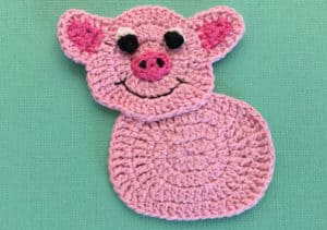 Crochet pig body with head