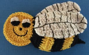 Crochet bee with wings