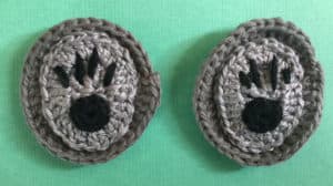 Crochet koala feet with paws