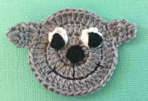 Crochet sheep face with eyes