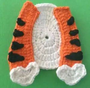Crochet crouching tiger body with arms