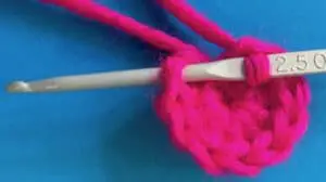 Crochet magic loop joining with slip stitch