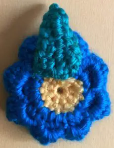 Crochet flower for granny square back one leaf joined