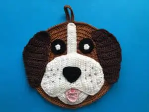 Finished crochet dog potholder landscape