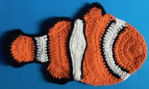 Crochet clown fish black marking on top front fin