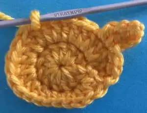 Crochet easy duck beginning head