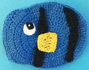 Crochet fish scrubbie body with fin