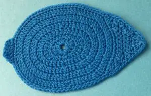 Crochet tropical fish tail first segment
