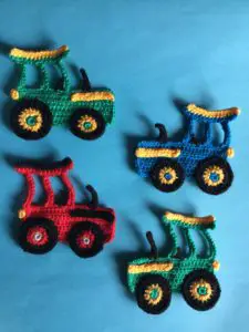 Finished crochet tractor pattern group portrait 1