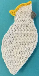 Crochet cockatoo crest first section