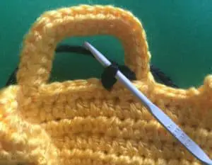 Crochet digger slip stitch steering wheel