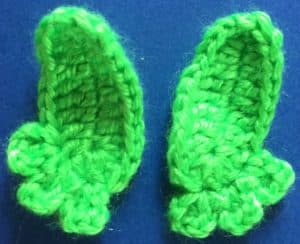 Crochet frog legs with toes