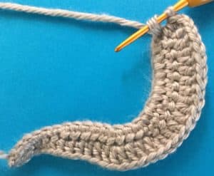 Easy cat crochet tail row two