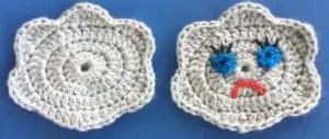 Crochet cloud front and back of finger puppet