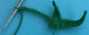 Crochet rosebud chain for section 3 of sepal