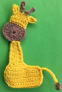 Crochet giraffe body with horns