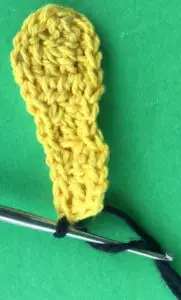 Crochet giraffe joining for hoof