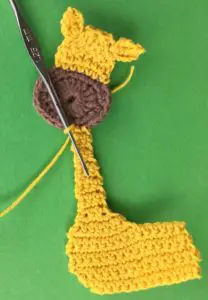 Crochet giraffe joining for neatening row
