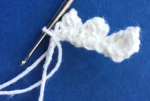 Crochet shark joining for fourth tooth