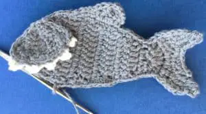 Crochet shark joining for small bottom fin