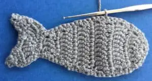 Crochet shark joining for top fin