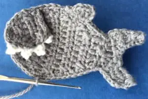 Crochet small shark joining for small bottom fin