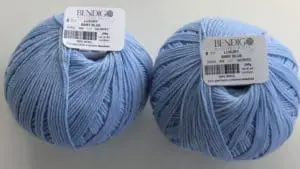 Crochet baby blanket blue wool
