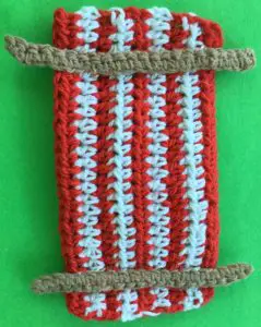 Crochet beach chair joining cross frame pieces