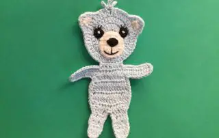 Finished crochet teddy bear applique landscape