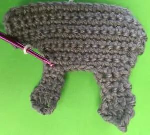 Crochet donkey joining for front body marking