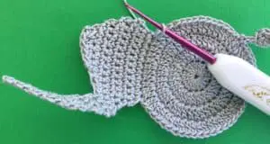 Crochet baby elephant 2 ply joining for head neatening