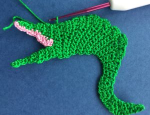Crochet crocodile 2 ply joining for body neatening row