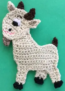 Crochet goat 2 ply body with far back leg
