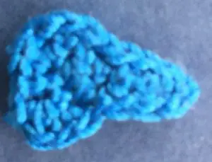 Crochet paint palette 2 ply blue paint blob neatened