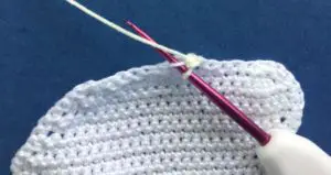 Crochet paint palette 2 ply rim first stitches