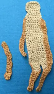 Crochet meerkat 2 ply tail and feet with markings