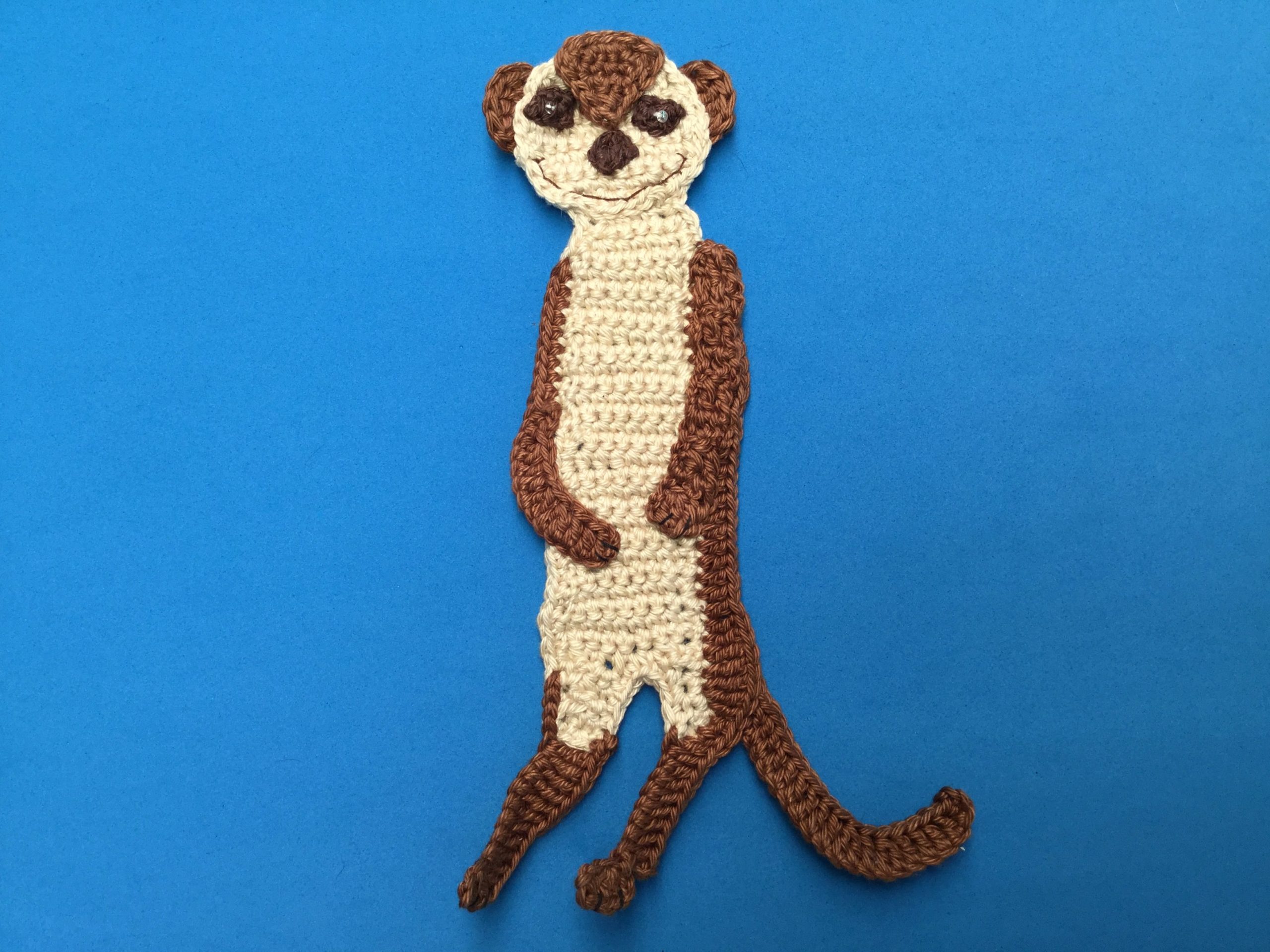 Finished crochet meerkat 4 ply landscape