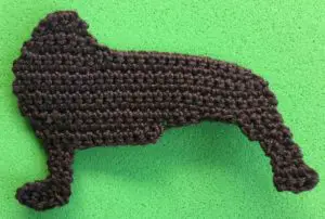 Crochet dachshund 2 ply body with front leg