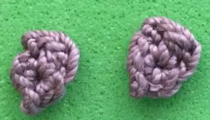 Crochet dachshund 2 ply eye markings