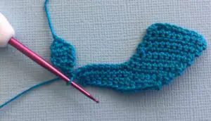 Crochet mermaid 2 ply joining for tail tip