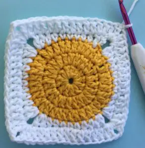 Crochet spring blanket granny row five
