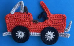 Crochet jeep 2 ply body with wheels