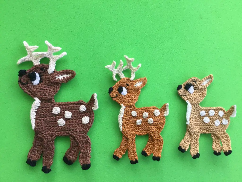 Finished crochet deer 2 ply group landscape