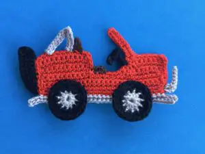 Finished crochet jeep 2 ply landscape