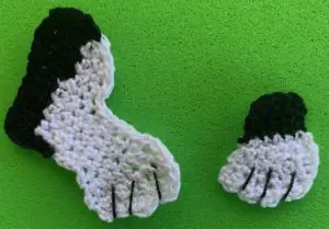 Crochet boston terrier 2 ply feet with paw markings