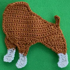 Crochet boxer dog 2 ply body with far front leg