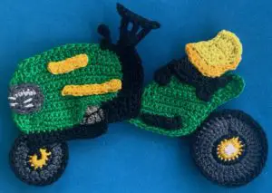 Crochet ride on mower 2 ply body with back wheel
